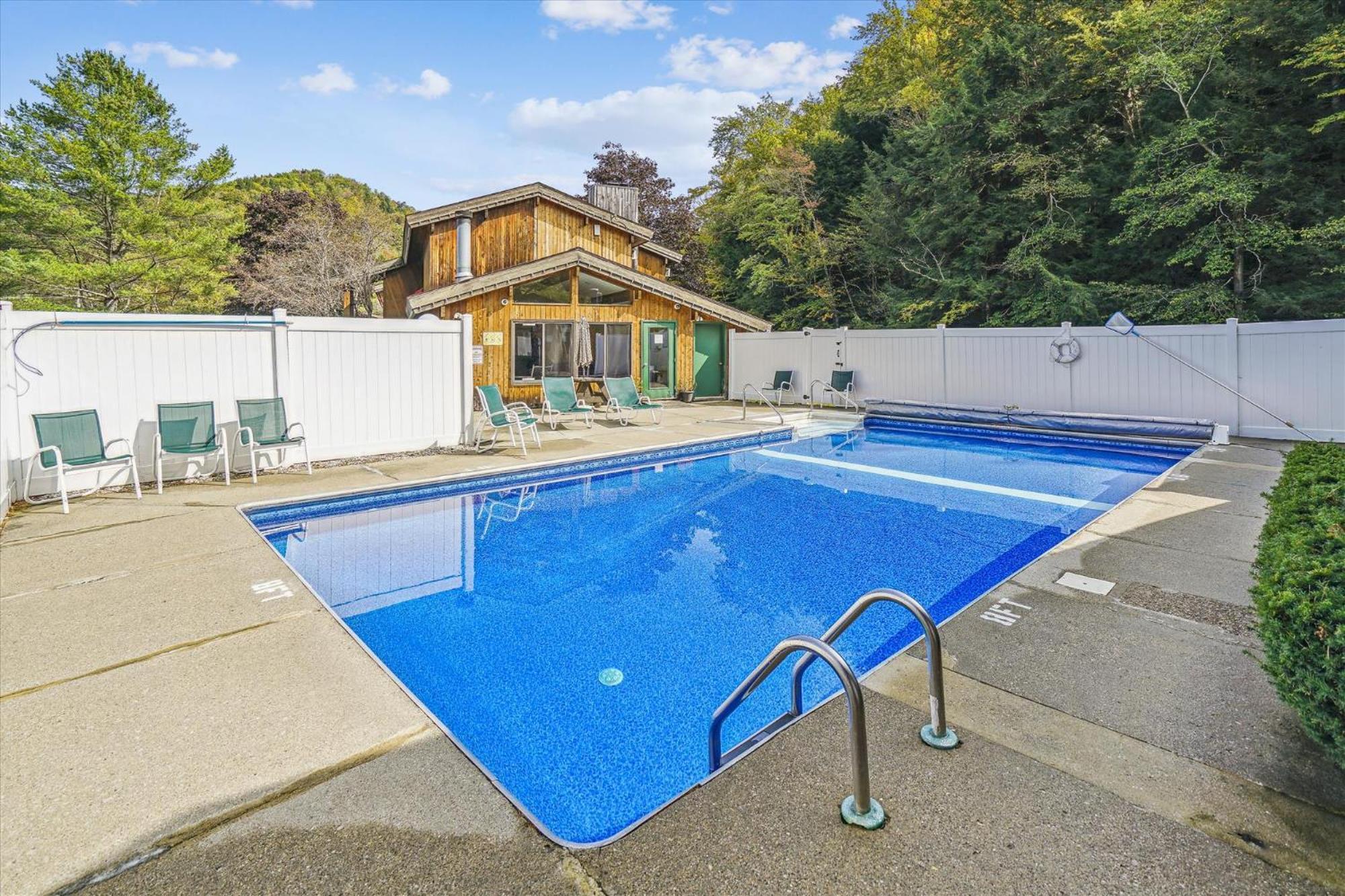 Cedarbrook Deluxe Two Bedroom Suite With Outdoor Heated Pool 19110 キリングトン エクステリア 写真